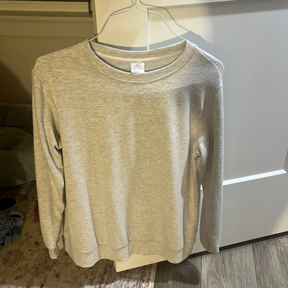 Womens crewneck!